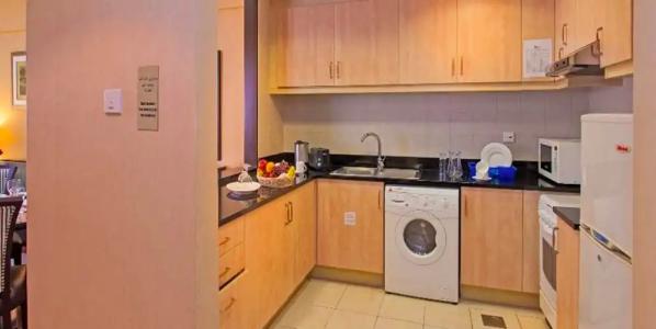 Chelsea Gardens Apartment - 25