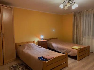 У Рыбного двора - 6