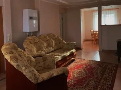 У Рыбного двора - 3