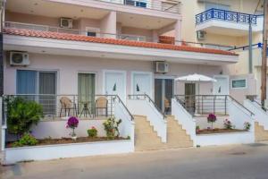 Al Mare Villas, Скала-Марион