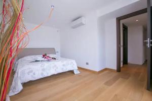 Villa «Bianca», Менаджо