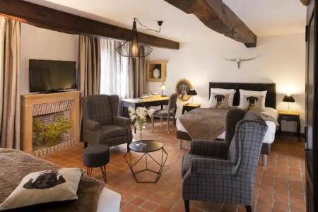 Contact Hôtel Le Savigny & Spa - 16