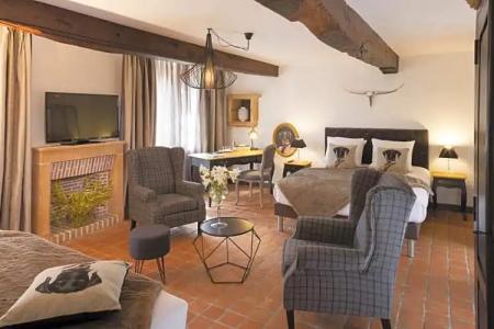 Contact Hôtel Le Savigny & Spa - 38