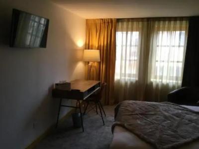 Contact Hôtel Le Savigny & Spa - 30