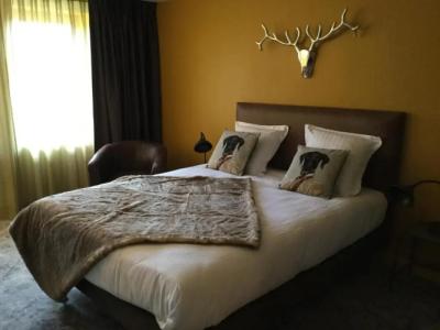 Contact Hôtel Le Savigny & Spa - 33