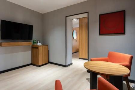 Ramada Encore by Wyndham - 116