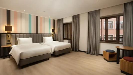 Ramada Encore by Wyndham - 105