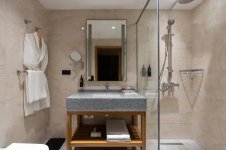 Ramada Encore by Wyndham - 118