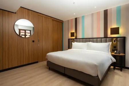 Ramada Encore by Wyndham - 111