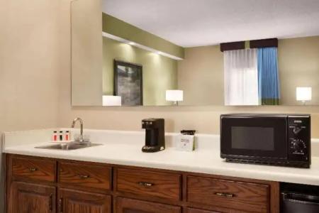 Baymont by Wyndham - 45