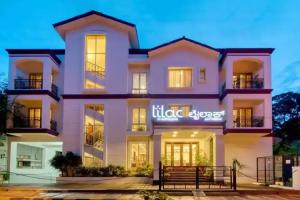 Lilac Hotel 3rd Block, Бангалор