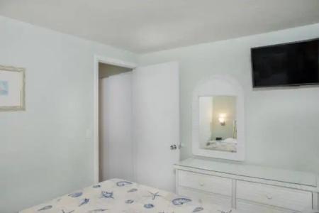 Windjammer Resort and Beach Club - 114