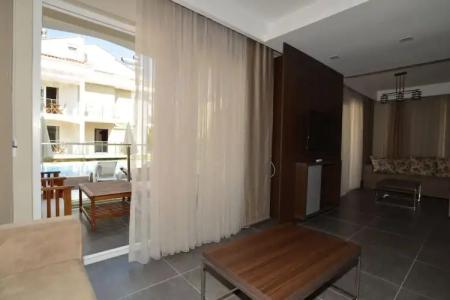 Lighthouse Nadia Aparts - 129