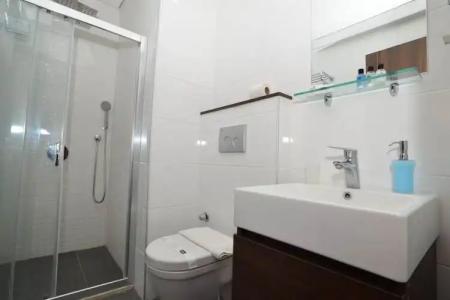 Lighthouse Nadia Aparts - 116