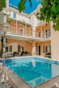 Гостевой дом с Рыцарем - 1