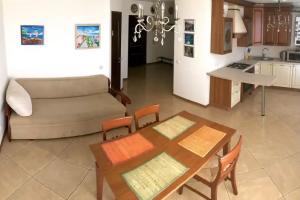 Apartment Brigantina