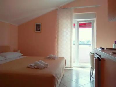 ApartViola - 54