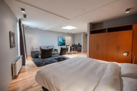 Park Inn by Radisson Reykjavik Keflavík Airport - 4