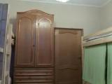 Спальное место на двухъярусной кровати в общем номере для женщин 