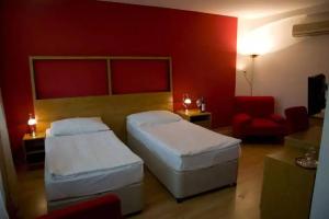 Hotel «Payer Ii», Теплице