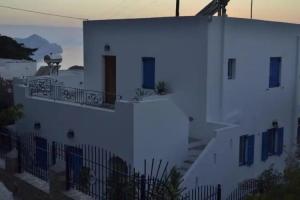 Villa «Fenia», Эгиали