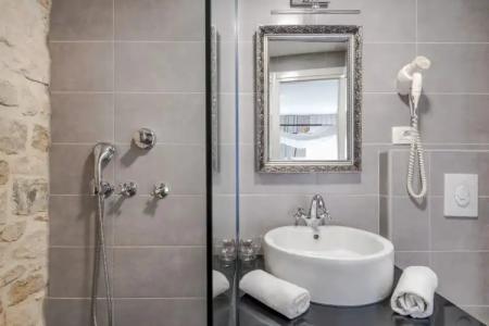 Palace Tartaglia - 8