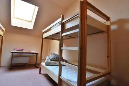 Kocēnu sporta nama hostelis - 13