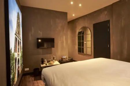 City Center Lodge Utrecht - 16