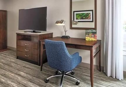 Hilton Garden Inn Nashville Downtown/Convention Center - 54