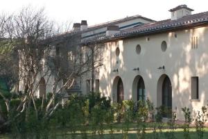 База отдыха «Il Poggio di San Ruffino», Лари