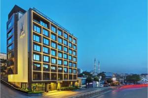 Naz City Hotel Taksim - Special Category, Стамбул