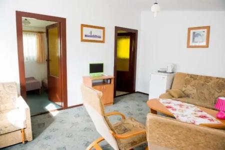 Ośrodek Wypoczynkowy Wagabunda - 1