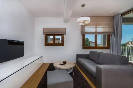 Maj Residence  Premium - 2