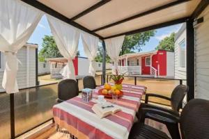 Кемпинг «Camping Adria Mobile Home Park Umag», Умаг