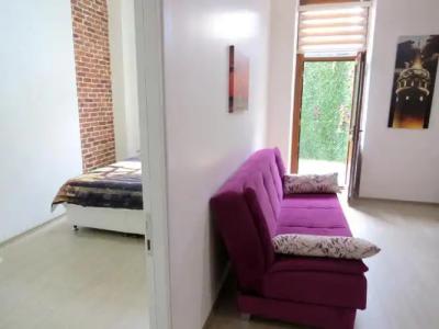 Istanberry - Sunshine Flats - 97