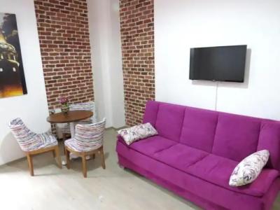 Istanberry - Sunshine Flats - 90