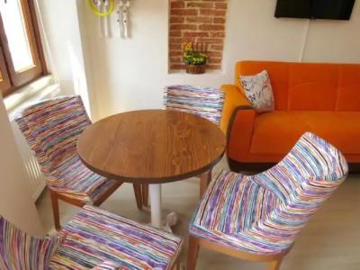 Istanberry - Sunshine Flats - 100