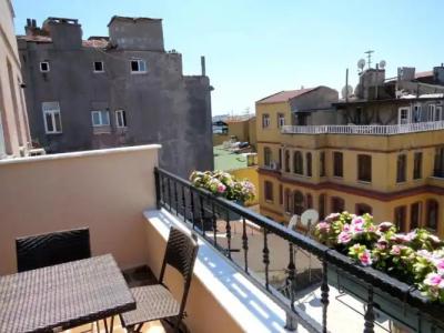 Istanberry - Sunshine Flats - 60