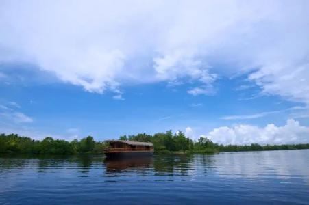 Yathra Houseboat by Jetwing - 7