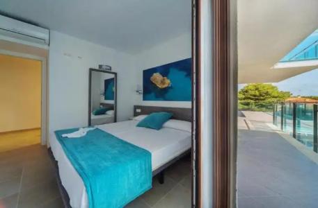 ApartFerrer Skyline - 83