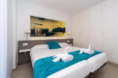 ApartFerrer Skyline - 155