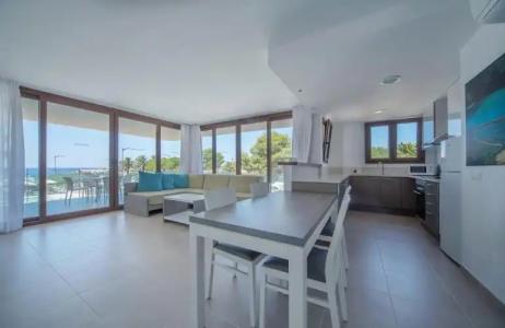 ApartFerrer Skyline - 135