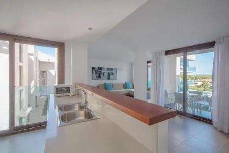 ApartFerrer Skyline - 71