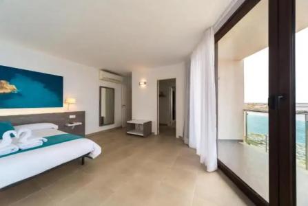 ApartFerrer Skyline - 158