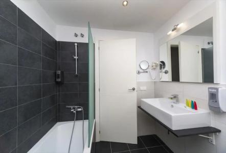 ApartFerrer Skyline - 9