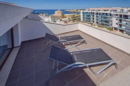 ApartFerrer Skyline - 51