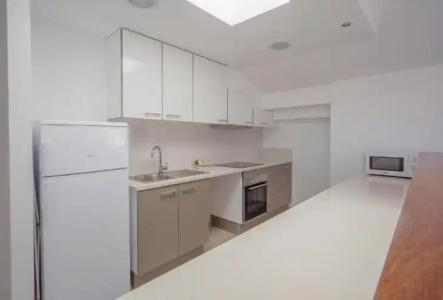 ApartFerrer Skyline - 68