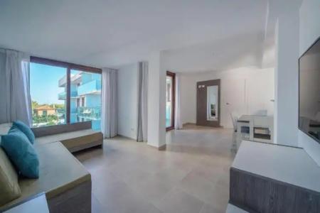 ApartFerrer Skyline - 72