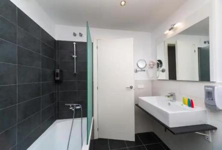 ApartFerrer Skyline - 78