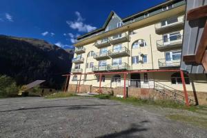 Мини-отель «Эльбрус», Домбай